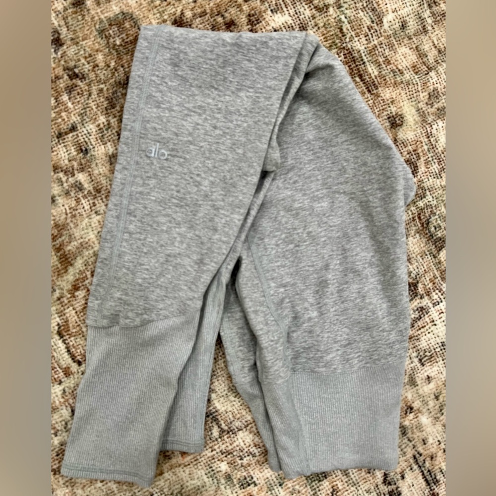 ALO leggings